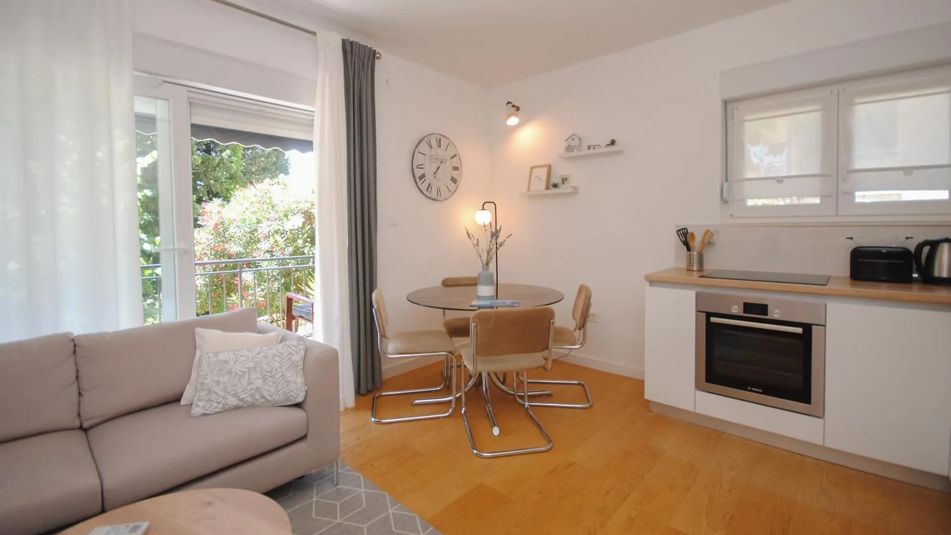 Park View Apartments Kastela